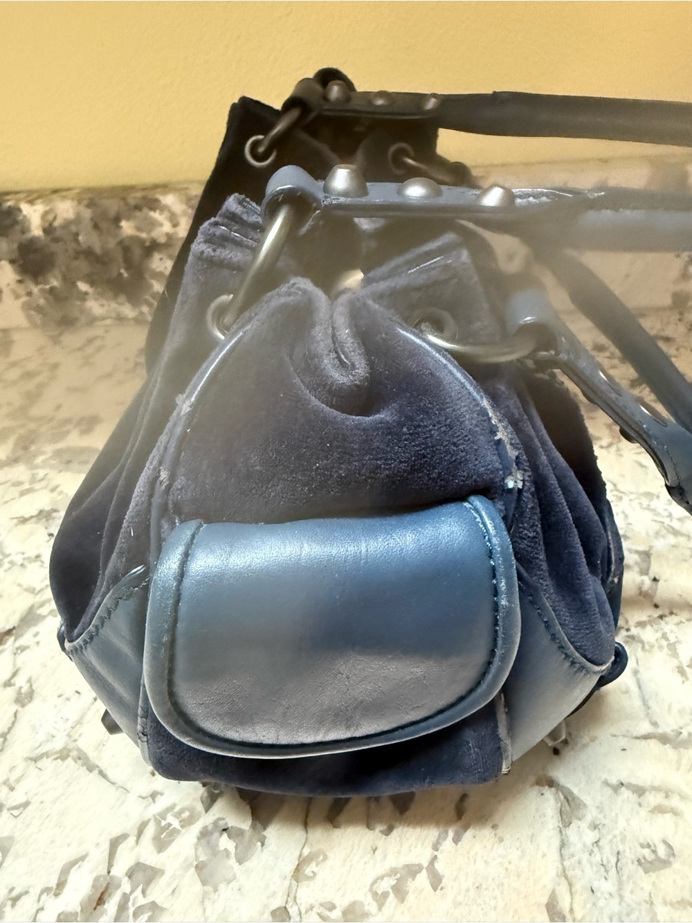 Juicy Couture Navy Velvet Crest small fluffy hand bag as is - Picture 3 of 9